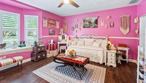 27 WINDING CREEK WAY