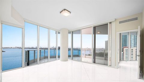 2020 N Bayshore Dr