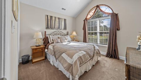 200 Silverbelle Blvd