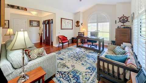 1205 War Eagle Blvd