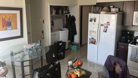 1060 & 1062 N Highland Avenue