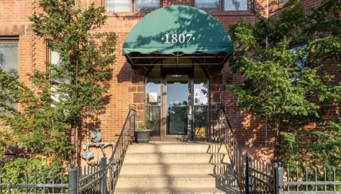 1807 Elliot Avenue