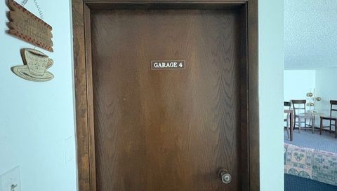 10355 Parkside Avenue