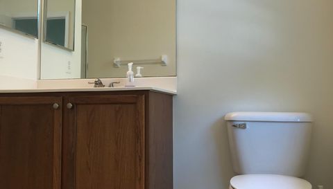 141 E Thatch Palm Cir