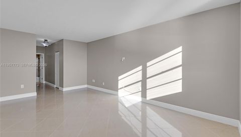 300 Bayview Dr