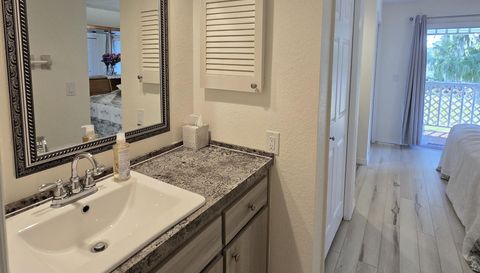 1282 Cypress Cove Ct