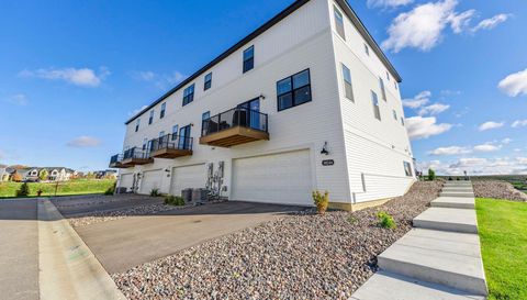 10244 Birchwood Circle