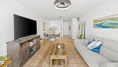 3409 Ave. Isla Verde