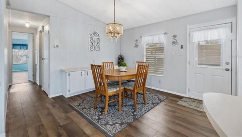 724 ROYAL PALM AVENUE