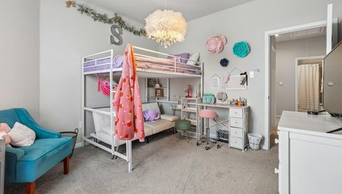 459 Eclipse Dr