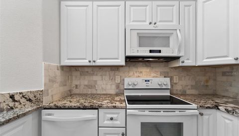 658 GREEN VALLEY ROAD