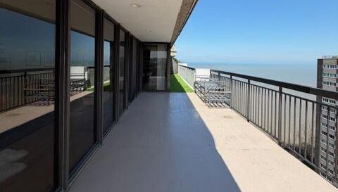 12550 Lake Ave APT 1705