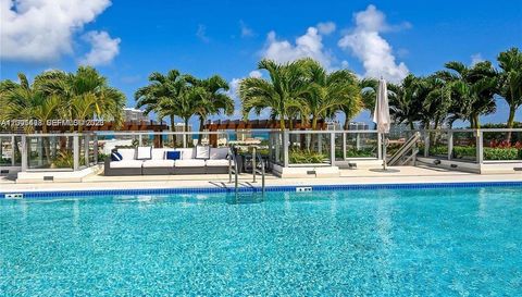 9521 E Bay Harbor Dr