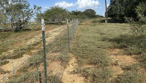 240 Private Rd 4601