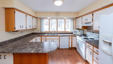 8125 Spring Valley Road