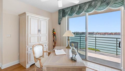 8040 SAILBOAT KEY BOULEVARD S
