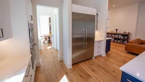 1220 DELANEY PARK DRIVE