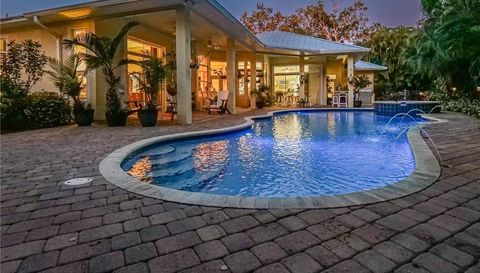 5165 Rosewood