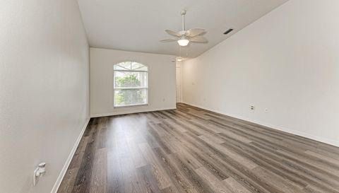 2046 Old Trevor Way