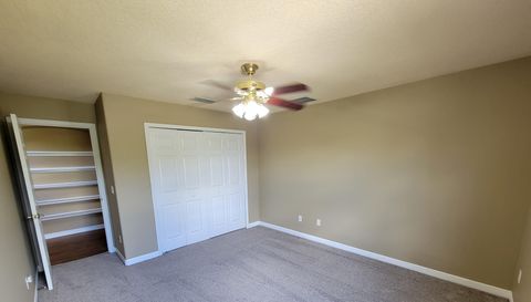 3145 Twisted Oak Loop