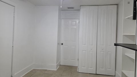 4710 Springfield Blvd