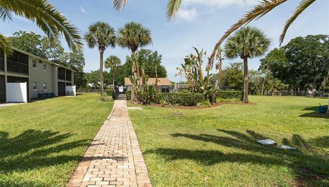 4325 HECTOR COURT