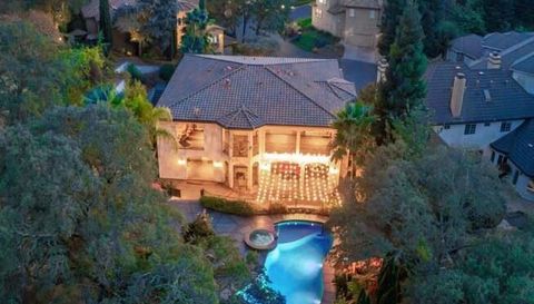 119 Del Norte Vista Way