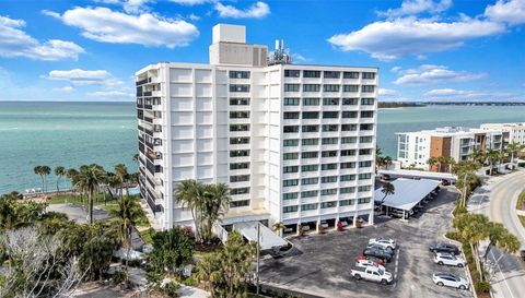 4822 OCEAN BOULEVARD