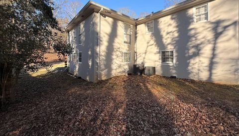 2940 Benjamin E Mays Dr SW