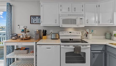 101 Seahorse Ln Unit B3,Carolina Beach