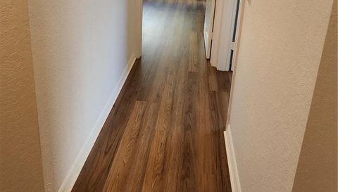 3600 Oaks Clubhouse Dr