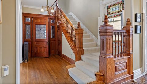 422 Laurel Avenue
