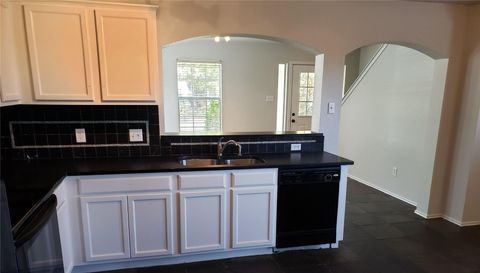 2205 Melissa Oaks LN