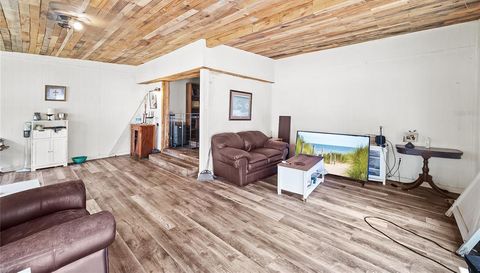 6848 SPRING LAKE ROAD