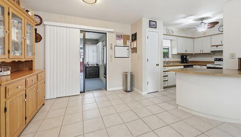 9028 NW 37TH CIRCLE