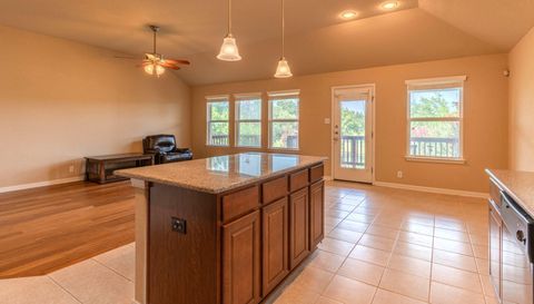 6906 Cedar Breeze