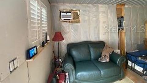 490 Saint Regis Grade