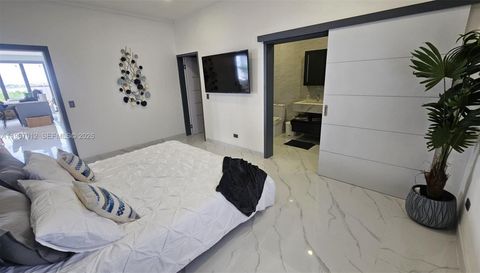 42A Barrier Reef Drive