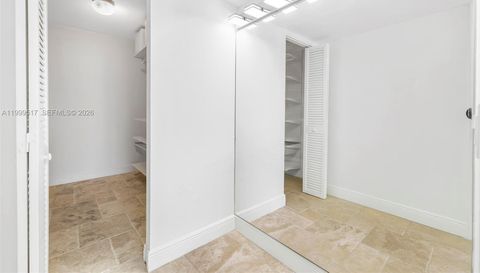 1420 Brickell Bay Dr