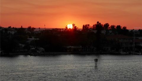 7974 Sailboat Key BOULEVARD S