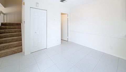 7496 Courtyard Run E