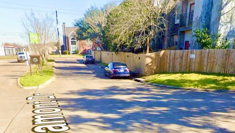 11203 Shannon Hills Dr