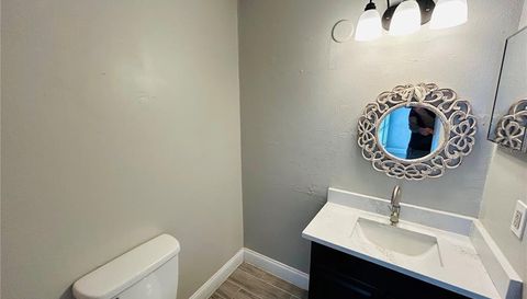 3922 CRAYRICH CIRCLE