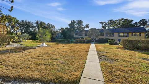 110 N TREMAIN STREET