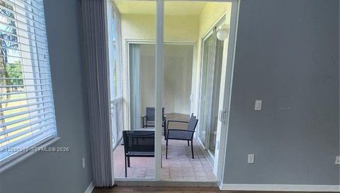 3600 Oaks Clubhouse Dr