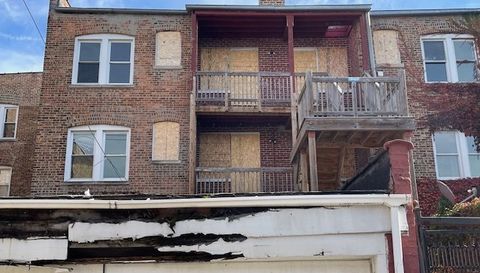 7608 - 10 S Phillips Avenue