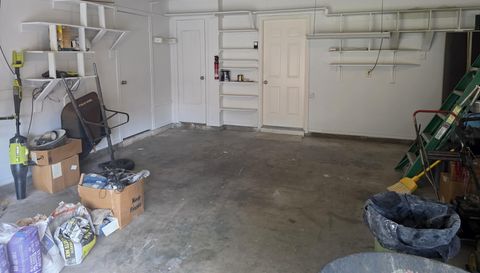 2214 Shannon Ln