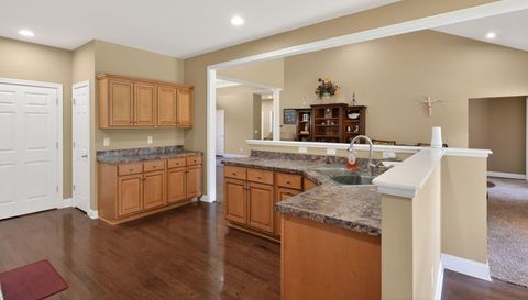 504 Autumn Grove Cir
