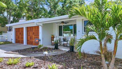 101 N MERCURY AVENUE