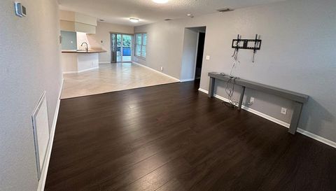 5052 Woodstone Circle